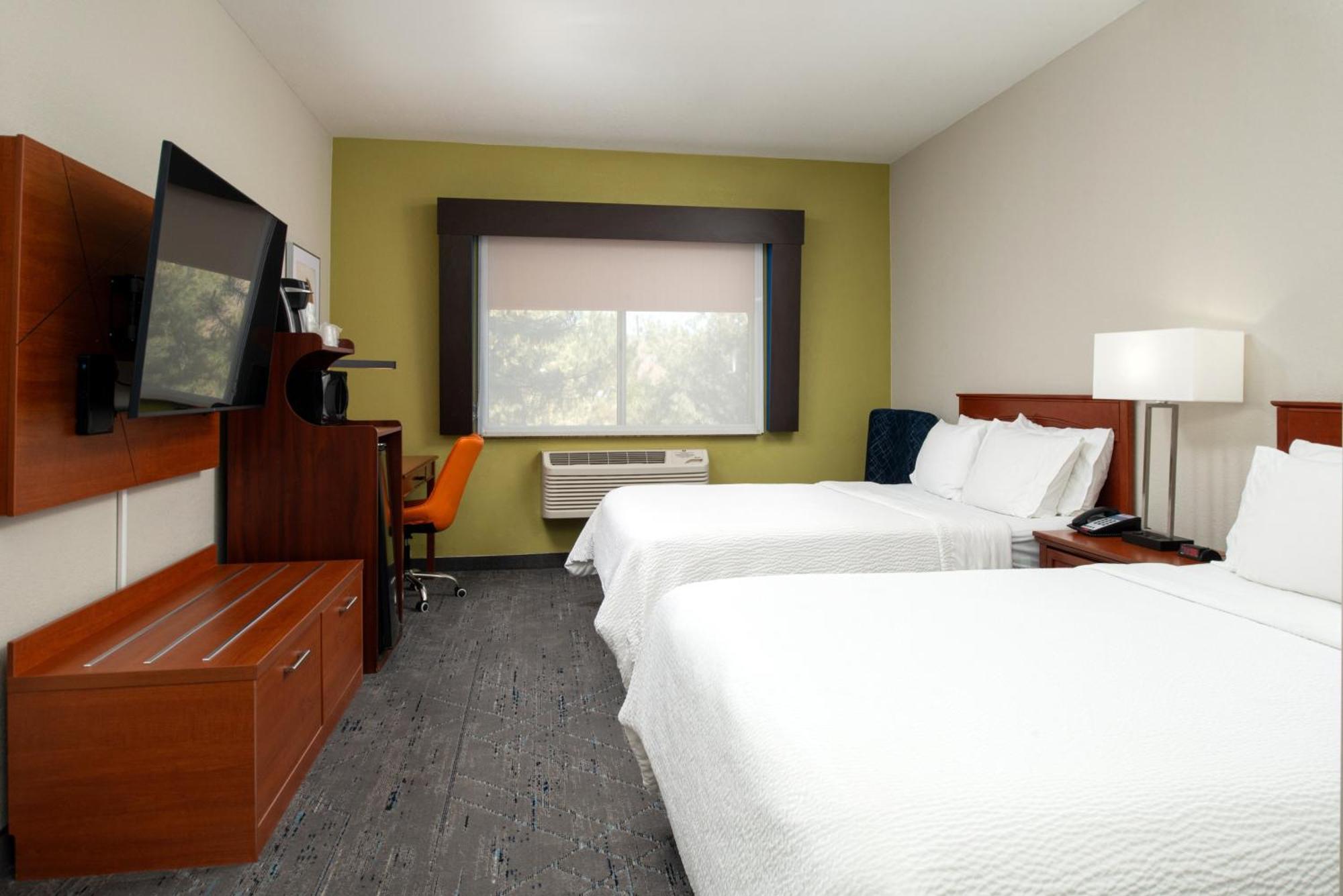 Holiday Inn Express Hotel & Suites Farmington By Ihg Екстер'єр фото