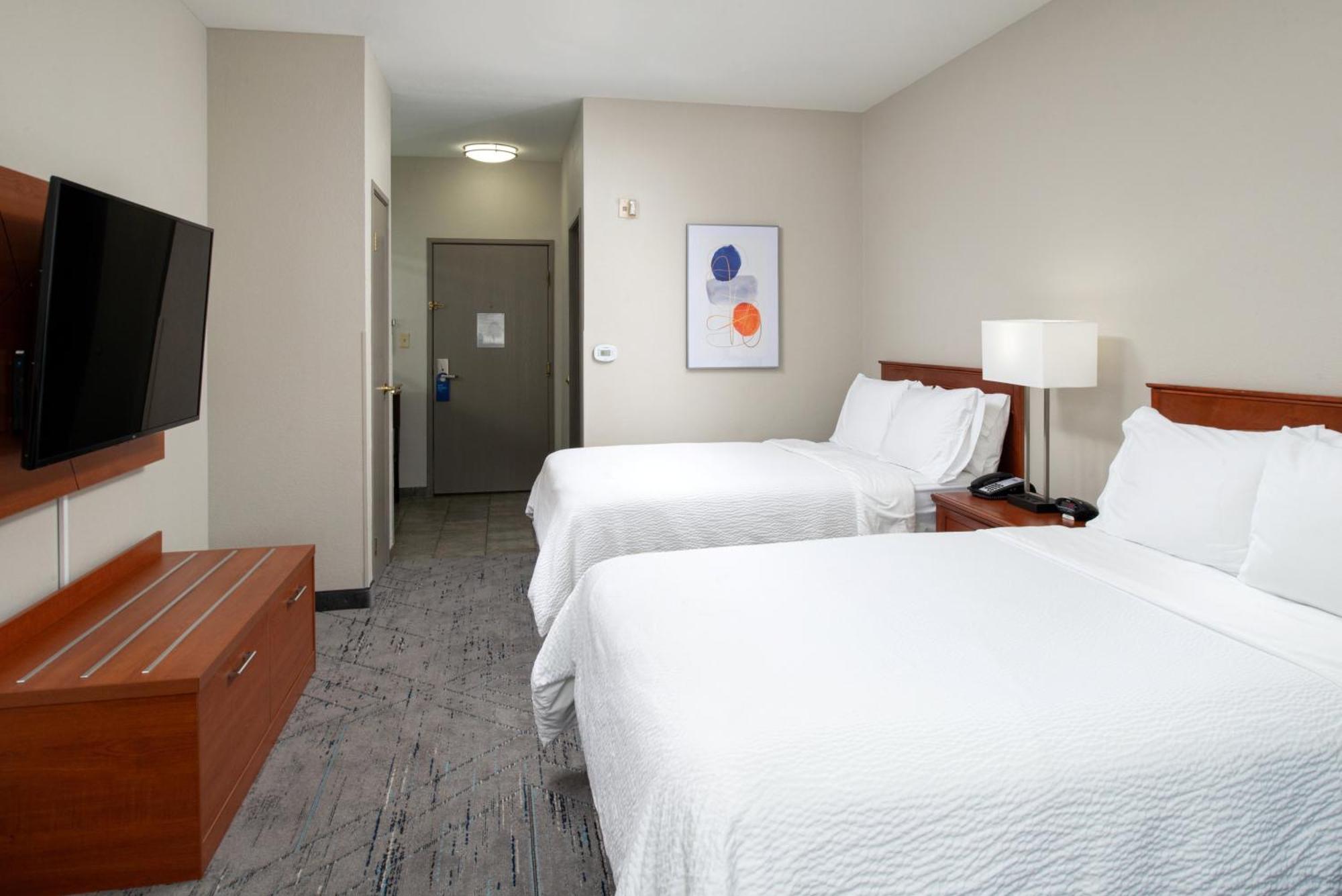 Holiday Inn Express Hotel & Suites Farmington By Ihg Екстер'єр фото
