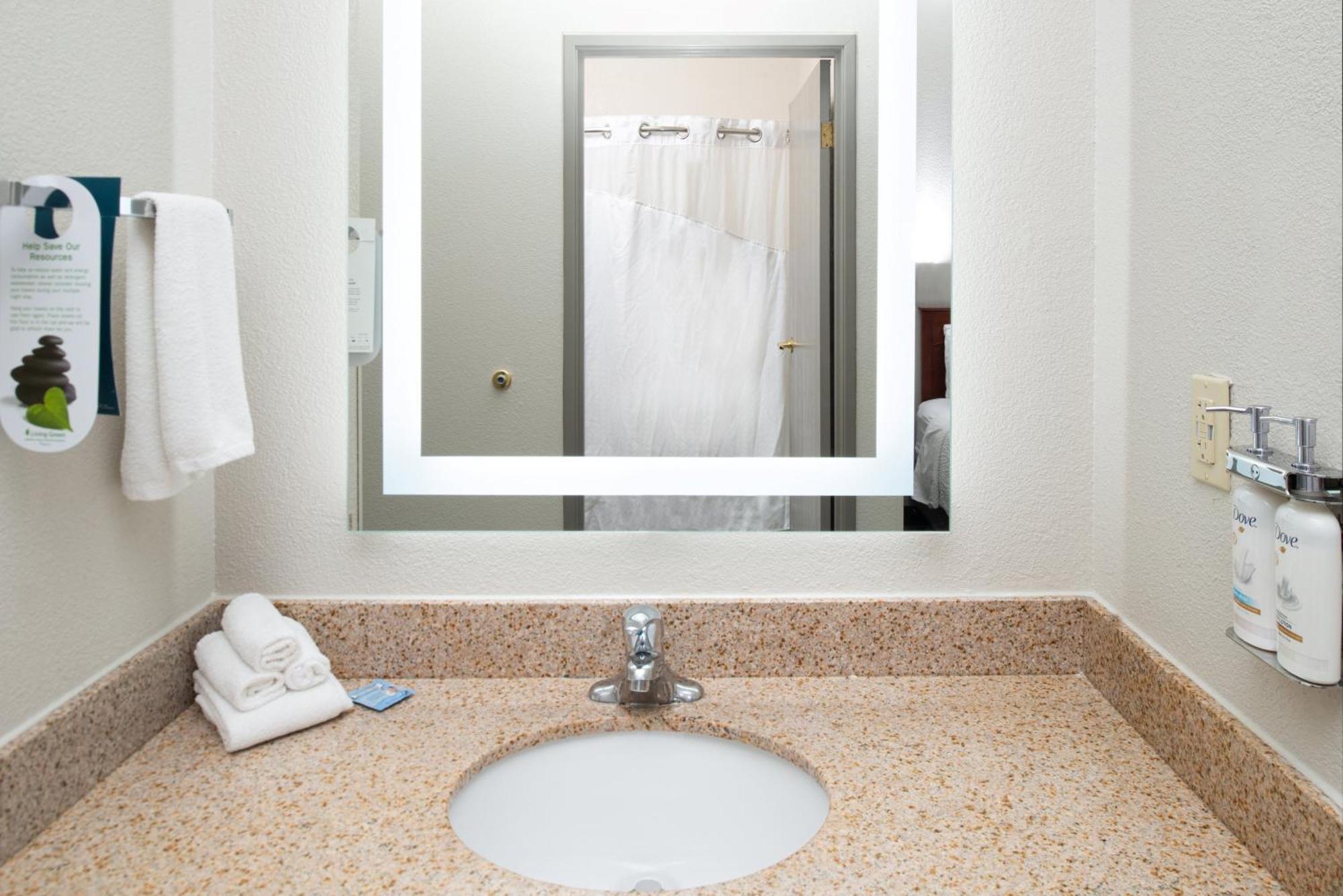Holiday Inn Express Hotel & Suites Farmington By Ihg Екстер'єр фото