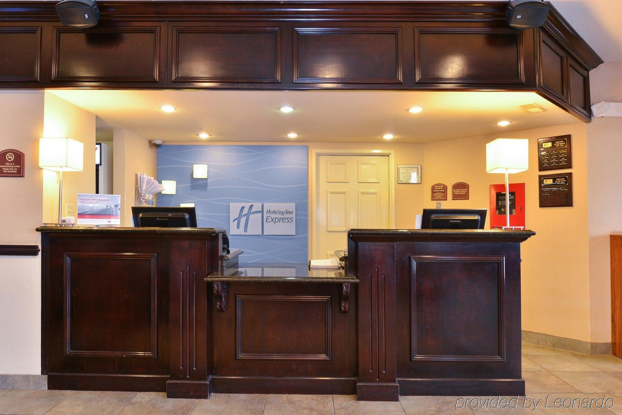 Holiday Inn Express Hotel & Suites Farmington By Ihg Екстер'єр фото